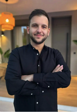Onay Osman und Webpirat